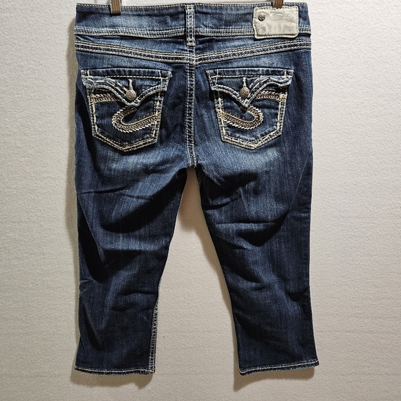 Silver Jeans McKenzie Flap Capri Shorts Womens Size 29 Blue Denim Thick Stitch - Picture 6 of 15